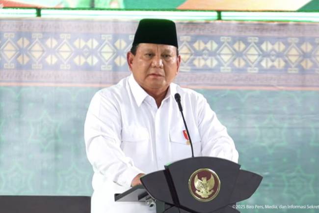 Tangkapan layar - Presiden RI Prabowo Subianto di Kongres XVIII Muslimat Nahdlatul Ulama di Surabaya, Jawa Timur, Senin (10/2/2025). (ANTARA/YouTube Sekretariat Presiden)