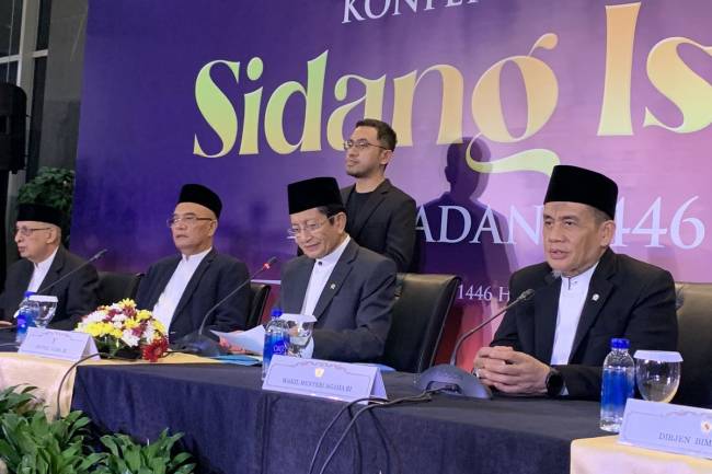 Konferensi pers Sidang Isbat penetapan awal Ramadhan 1446 Hijriyah atau 2025, di kantor Kemenag, MH Thamrin, Jakarta Pusat, Jumat (28/2/2025). (Foto: KOMPAS.com/Firda J)