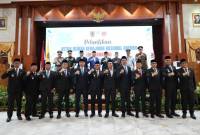 terima jabatan (sertijab) dan penyerahan SK pengangkatan walikota dan wakil walikota/bupati dan wakil bupati, itu dilaksanakan di Gedung Mahligai Pancasila, Rabu (5/3/2025). (SuarIndonesia/RW)