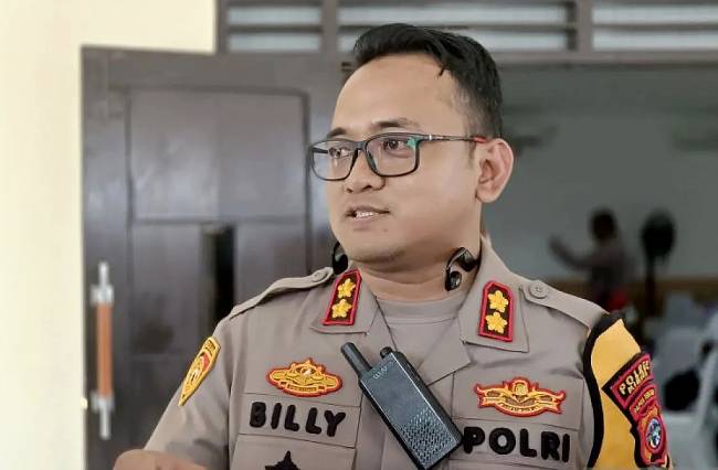 Kapolres Mimika AKBP Billyandha Hildiario Budiman. (Foto: ANTARA/Ardiles Leloltery)