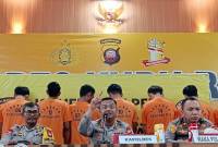 
Kapolres Kubu Raya AKBP Wahyu Jati Wibowo memimpin jumpa pesr menggelar kasus penangkapan kurir narkoba yang dilaksanakan di Mapolres Kubu Raya, Jumat (21/3/2025). (Foto: ANTARA/HO-Jessica Helena W)