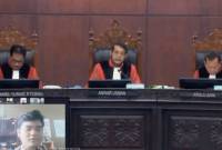 Tangkapan layar - Sidang perbaikan permohonan uji materi Undang-Undang Informasi dan Transaksi Elektronik (UU ITE) dalam perkara Nomor 187/PUU-XXII/2024 yang dimohonkan oleh sebelas mahasiswa Fakultas Hukum Universitas Andalas di Mahkamah Konstitusi, Jakarta, Senin (17/3/2025). Para Pemohon menghadiri sidang secara daring. (Foto: ANTARA/Fath PM)