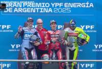 Podium juara MotoGP Argentina 2025 Marc Marquez, Alex Marquez, dan Franco Morbidelli.  (Foto: Screen shot MotoGP Live)