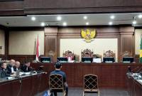 Menteri Perdagangan periode 2015-206 Thomas Trikasih Lembong atau Tom Lembong dalam sidang pembacaan surat dakwaan di Pengadilan Tipikor Jakarta, Kamis (6/3/2025). (Foto: ANTARA/Agatha OV)