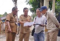 Peninjauan lokasi pembangunan Kampus Program Studi di Luar Kampus Utama (PSDKU) Universitas Lambung Mangkurat (ULM) di Kabupaten Balangan.- Foto: Mc.Balangan