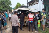 Seorang remaja mengakhiri hidup dengan cara menggantungkan diri menggunakan tali jemuran,Jum’at (11/4/2025). (SuarIndonesia/DO)