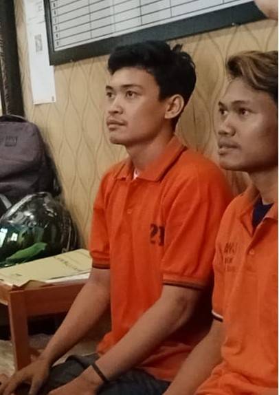 Dua pembunuh, M Ridho Saputra alias Edo (24) dan M Rizky Alhusaini alias Iki (26), ditangkap secara terpisah serta waktu berbeda. (SuarIndonesia/DO)