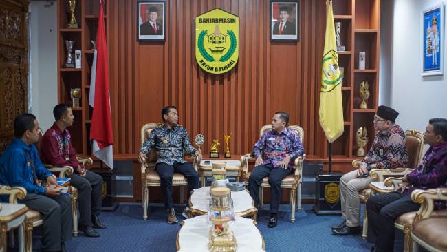 TATA KELOLA- Walikota dan Wakil Walikota Banjarmasin yang berkomitmen kuat terhadap peningkatan tata kelola pelayanan publik yang cepat, praktis dan berbasis digital.