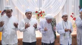 Bupati Balangan saat menghadiri peringatan Isra Mikraj di Desa Sirap, Juai.- Foto: Mc.Balangan