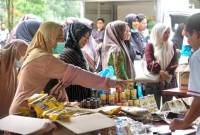 Kegiatan Gerai Pangan Murah di Kecamatan Paringin Selatan.