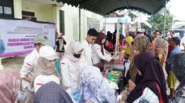 Pasar murah Disperindag Balangan di Kecamatan Juai