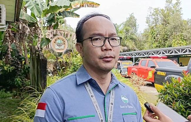 
Kepala BMKG Kotim Mulyono Leo Nardo.  (Foto: ANTARA/Devita Maulina)