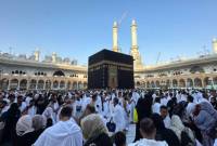 Arab Saudi menetapkan hari terakhir jemaah umrah pada tanggal 13 April 2025 dan mereka diharuskan keluar dari Arab Saudi paling lambat pada 29 April 2025. (Foto: GettyImage)