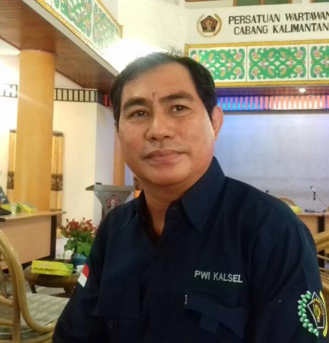 etua Persatuan Wartawan Indonesia (PWI) Kalsel, Zainal Helmi,