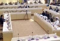 Menteri PAN-RB Rini Widyantini rapat dengan Komisi II DPR RI di Kompleks Parlemen, Jakarta, Selasa (22/4/2025). (Foto: ANTARA/Bagus A Rizaldi)