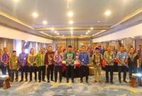 HIGL LEVEL MEETING- Pemerintah Kabupaten Tanah Laut (Tala) dan Bank Kalsel, menggelar High Level Meeting, melalui Program pengunaan Kartu Kredit Indonesia di Lingkungan Pemerintah Kabupaten Tanah Laut.
