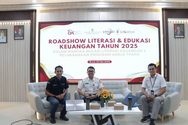 BERSAMA Bank Kalsel, OJK Lakukan Literasi dan Edukasi Tenaga Pendidik Hulu Sungai