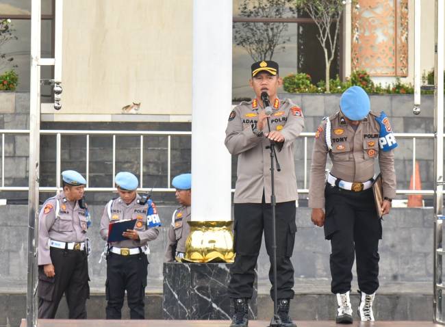 Kabid Humas, Kombes Pol Adam Erwindi