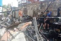 Kebakaran terjadi di Jalan S Parman Gang Nusa Indah RT03 RW 01 Banjarmasin Barat, Jum'at (30/5/2025), sekitar pukul 12.30 WITA. (SuarIndonesia/DO)