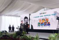 
Menteri Pendidikan Dasar dan Menengah (Mendikdasmen) Abdul Mu'ti meluncurkan Gerakan Tujuh Kebiasaan Anak Indonesia Hebat di Provinsi Kalimantan Tengah (Kalteng) di Kampus 3 Universitas Muhammadiyah Palangkaraya (UMPR) di Palangka Raya, Jumat (9/5/2025). (Foto: ANTARA/Rendhik Andika)
