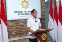 Kepala Kantor Komunikasi Kepresidenan (PCO) Hasan Nasbi saat menyampaikan pernyataan di Kantor PCO Gambir Jakarta Pusat, Senin (26/5/2025). (ANTARA/Andi Firdaus)