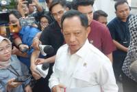 Menteri Dalam Negeri (Mendagri) Tito Karnavian saat menyampaikan keterangan di kompleks Istana Kepresidenan, Jakarta, Kamis (8/5/2025). (Foto: ANTARA/Andi Firdaus)