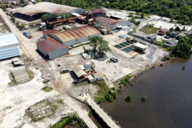 Foto udara aset tanah seluas 3,5 hektare milik PT Pelabuhan Indonesia atau Pelindo (Persero) Regional 3 Sub Regional Kalimantan yang digugat PT Kapuas Prima Coal Tbk., berlokasi di Pelabuhan Tanjung Kalap, Desa Bumiharjo, Kecamatan Kumai, Kabupaten Kotawaringin Barat, Kalimantan Tengah. beberapa waktu lalu. (ANTARA/HO-Humas Pelindo)