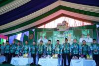 Perayaan puncak Hari Jadi ke-22 Kabupaten Balangan dihadiri Gubernur dan Wagub Kalsel serta sejumlah pejabat lainnya di halaman Kantor Bupati Balangan, Paringin Selatan, Sabtu (12/4/2025). - Foto: Mc.Balangan.