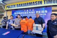 Muhammad Fathoni (30) dan Akhmad Bustami (32), ditangkap aparat Polsek Banjarmasin Timur. (SuarIndonesia/YI)