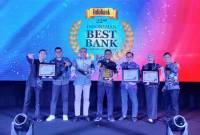 PRESTASI - Bank Pembangunan Daerah Kalimantan Selatan (Bank Kalsel) kembali mengukir prestasi membanggakan di kancah industri perbankan nasional.