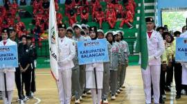Kontingen Balangan saat acara pembukaan POPDA 2025 di Kota Banjarmasin. foto: MC Kab Balangan