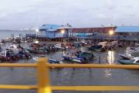 Foto Ilustrasi - Teluk Balikpapan, salah satu perairan di Kaltim yang terdampak pasang surut. (Foto: Antara/M Ghofar)