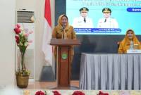 Kepala BPSDM Kaltim Nina Dewi (berdiri). (Foto: ANTARA/HO-BPSDM Kaltim)