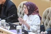 
Menteri Pendayagunaan Aparatur Negara dan Reformasi Birokrasi (MenPAN-RB) Rini Widyantini memberikan paparan saat mengikuti rapat kerja bersama Komisi II DPR di Kompleks Parlemen, Senayan, Jakarta, Senin (30/6/2025). (Dok ANTARA FOTO/Rivan Awal L)