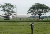 Pesawat Saudi Airlines SV5276 rute Jeddah–Jakarta saat mendarat di Bandara Internasional Kualanamu, Deli Serdang, Sumatera Utara, Selasa (17/6/2025). (Foto: ANTARA/Ho-Humas Puspen TNI)