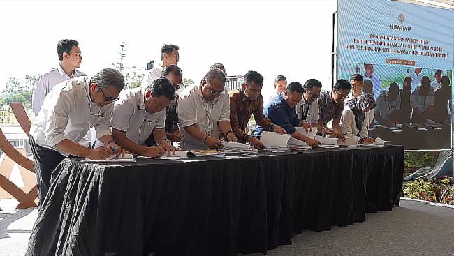 Sebanyak 16 unit gerai atau tenant usaha resmi masuk ke Ibu Kota Nusantara (IKN) untuk segera menghidupkan layanan publik. Kehadiran gerai-gerai yang menempati kawasan bisnis di IKN itu melengkapi fasilitas pendukung agar menjadi kota yang siap huni. (Foto: Antara)