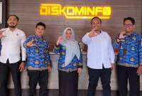 Diskominfo Kalsel dan Polda Kalsel menjalin kerjasama penanganan judol. Foto : MC Kalsel