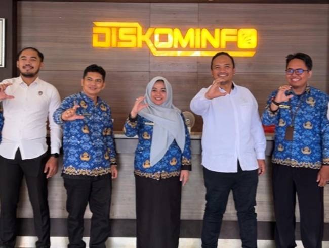 Diskominfo Kalsel dan Polda Kalsel menjalin kerjasama penanganan judol. Foto : MC Kalsel