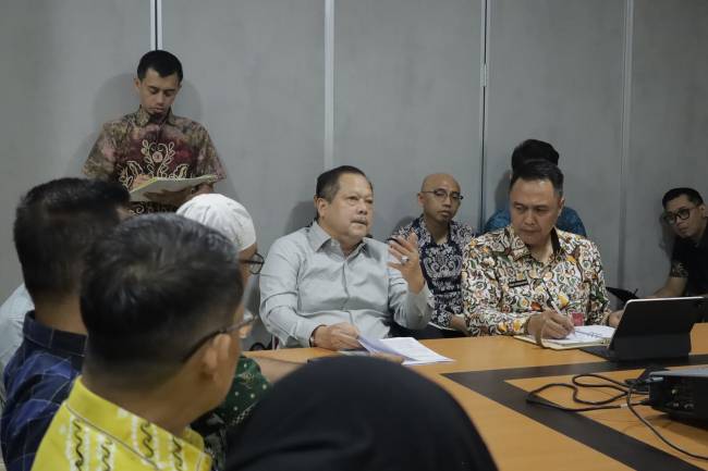 Pansus III DPRD Kalsel melakukan kunjungan kerja ke Direktorat Jenderal Bina Pembangunan Daerah (Bina Bangda) Kementerian Dalam Negeri Republik Indonesia, pada Kamis (3/7/2025). (SuarIndonesia/Ist)