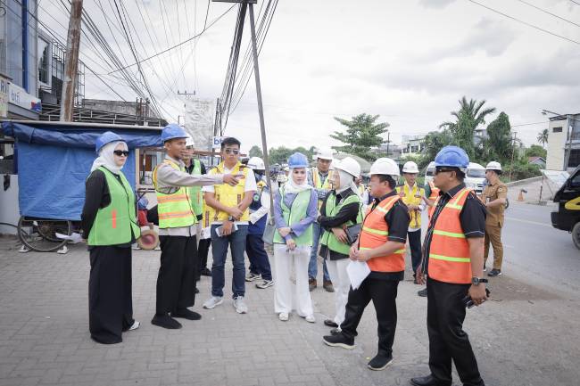 Temuan ini mengemuka saat Komisi III DPRD Provinsi Kalimantan Selatan (Kalsel), bersama Wakil Ketua DPRD Desy Oktavia Sari, turun langsung ke lapangan pada Senin (14/7/2025) (SuarIndonesia/Ist)