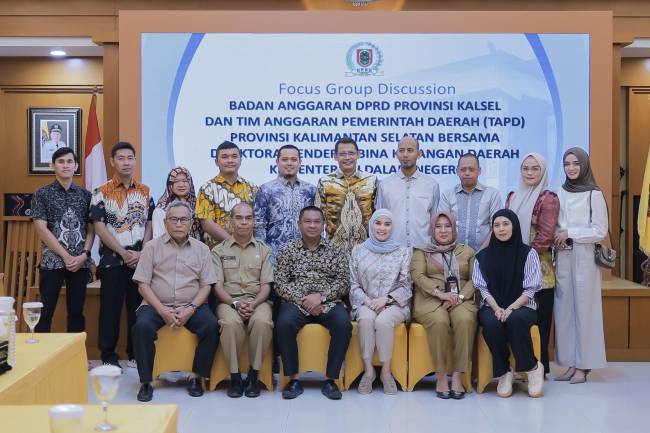 DPRD Kalimantan Selatan, khususnya Badan Anggaran (Banggar), menerima apresiasi langsung dari Kementerian Dalam Negeri (Kemendagri) RI (SuarIndonesia/Ist)