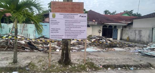 Akses menuju Musala  Darul Ar-qam, ini terancam ditutup. (SuarIndonesia/ZI)