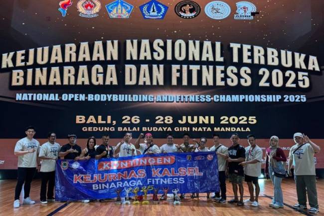 Kontingen Binaraga Kalimantan Selatan (Kalsel) menorehkan prestasi gemilang dengan keluar sebagai juara umum dalam Kejuaraan Nasional (Kejurnas) Terbuka Binaraga dan Fitness 2025 yang digelar di Bali 26-28 Juni 2025. (ANTARA/HO-Pemprov Kalsel)