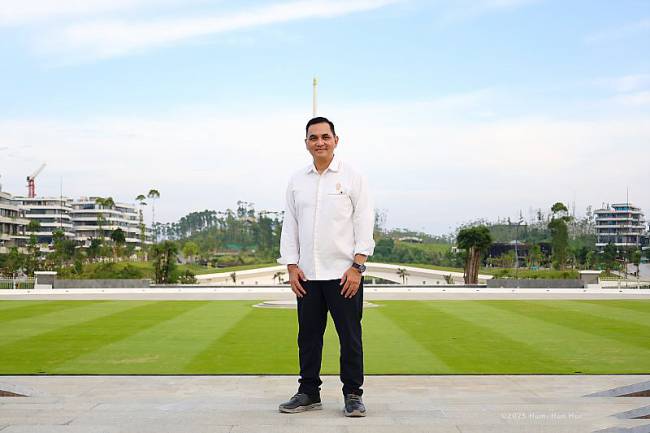 Staf Khusus Kepala Otorita IKN Bidang Komunikasi Publik sekaligus Juru Bicara Otorita IKN Troy Pantouw. (ANTARA/HO-Dokumen Humas OIKN)