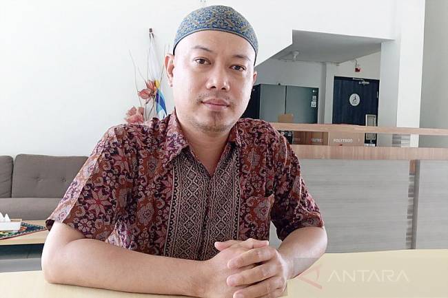 Periset Brida Provinsi Kaltim Putwahyu Budiman. (Antara/ M Ghofar)