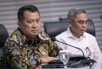 Wakil Menteri Pendayagunaan Aparatur Negara dan Reformasi Birokrasi Purwadi Arianto (kiri) dan Ketua KPK Setyo Budiyanto (kanan) menyampaikan keterangan pers usai penandatanganan Surat Keputusan Bersama (SKB) Strategi Nasional Pencegahan Korupsi di Gedung Merah Putih KPK, Jakarta, Rabu (12/2/2025). (ANTARA FOTO/Fauzan)