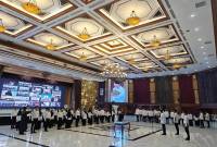 Menteri Sosial Saifullah Yusuf didampingi Wakil Menteri Sosial Agus Jabo melantik 1.323 orang guru dari 100 lokasi Sekolah Rakyat rintisan tahap pertama yang digelar secara hybrid di Aula Kementerian Sosial, Salemba, Jakarta, Jumat (8/8/2025). )ANTARA/M Riezko Bima Elko P)