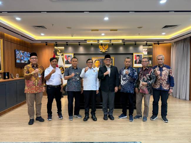 Pengurus PWI Pusat audiensi dengan BP haji. (SuarIndonesia/Ist)