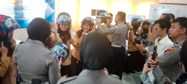 Evaluasi dan diskusi mengenai pengguna berlalu lintas, Kamis (7/8/2025) (SuarIndonesia/DO)