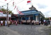 Peringatan Hari Ulang Tahun ke-80 Kemerdekaan Republik Indonesia, Minggu (17/8/2025),    di Halaman Majelis Talim Khadijatul Kubra.  (SuarIndonesia/Ist)